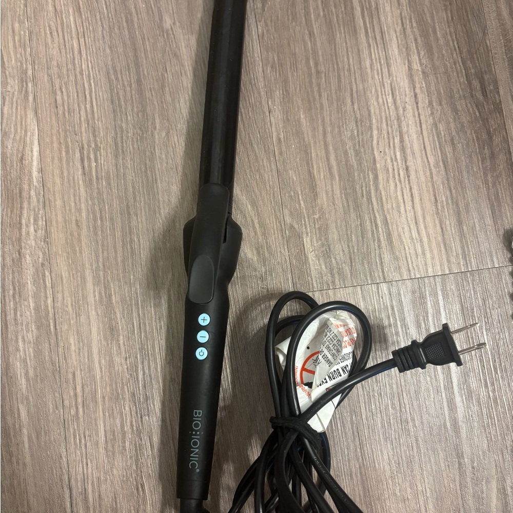 1” Bio Ionic Black Curling Iron